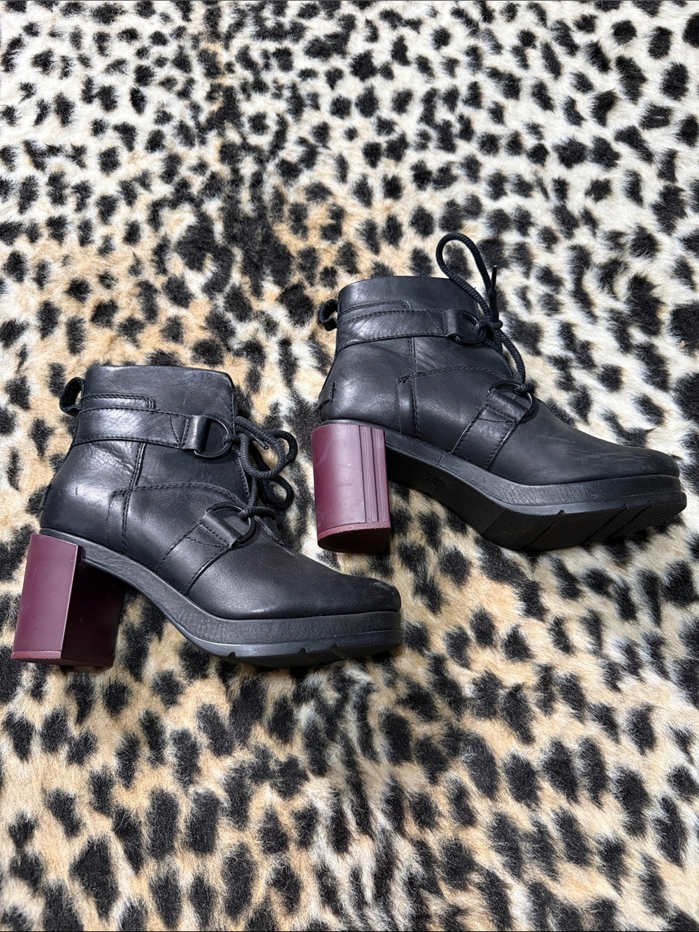Sorel Black Leather Ankle Boot with Burgundy Block Heel - Women